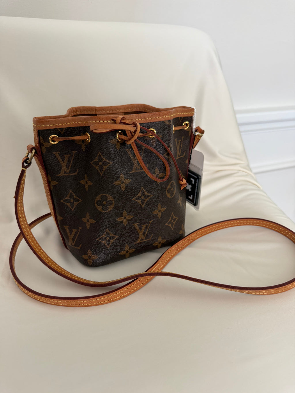 LV Nano Noe