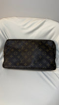 Louis Vuitton Toilette Trousse 28