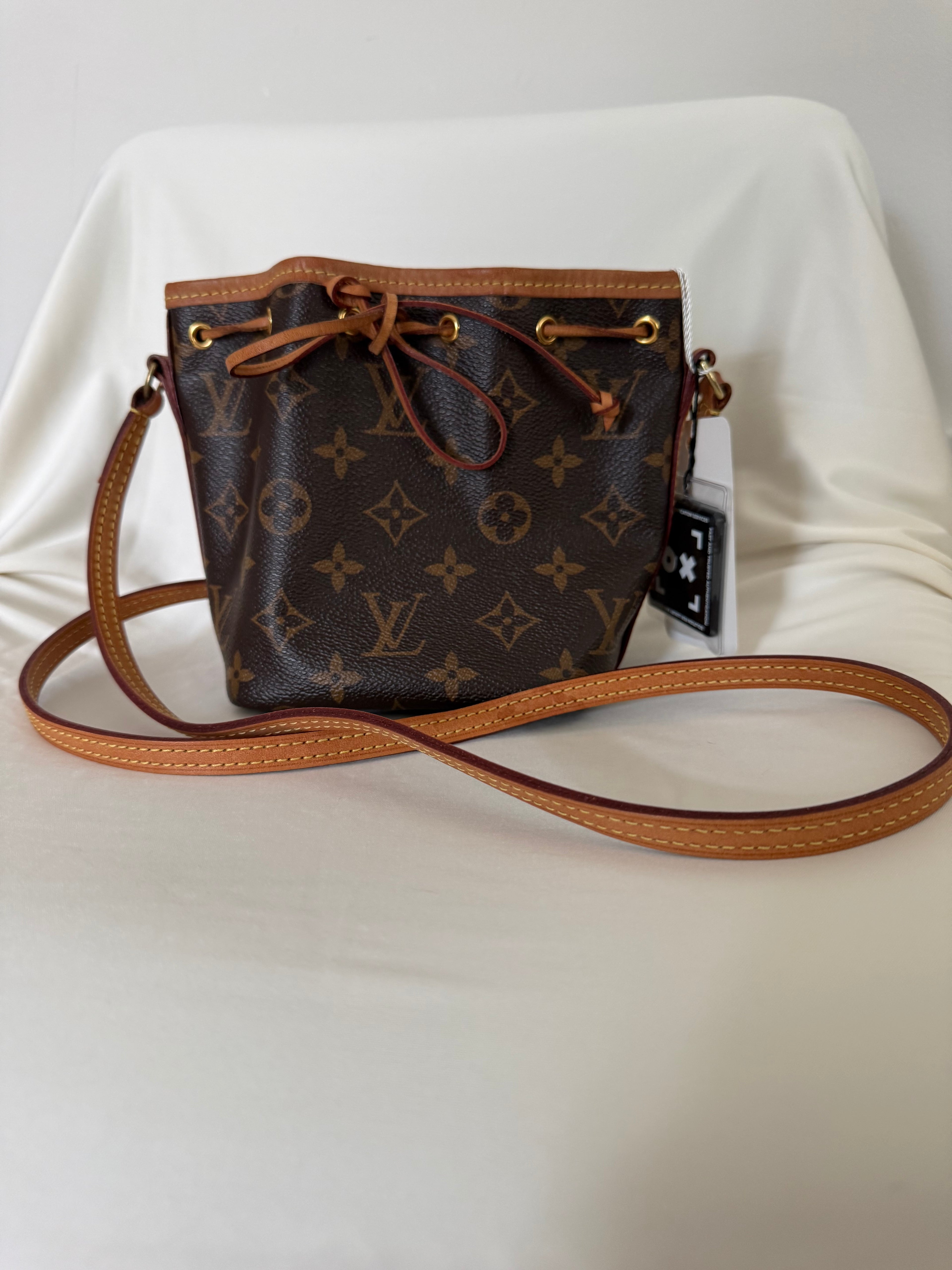 LV Nano Noe