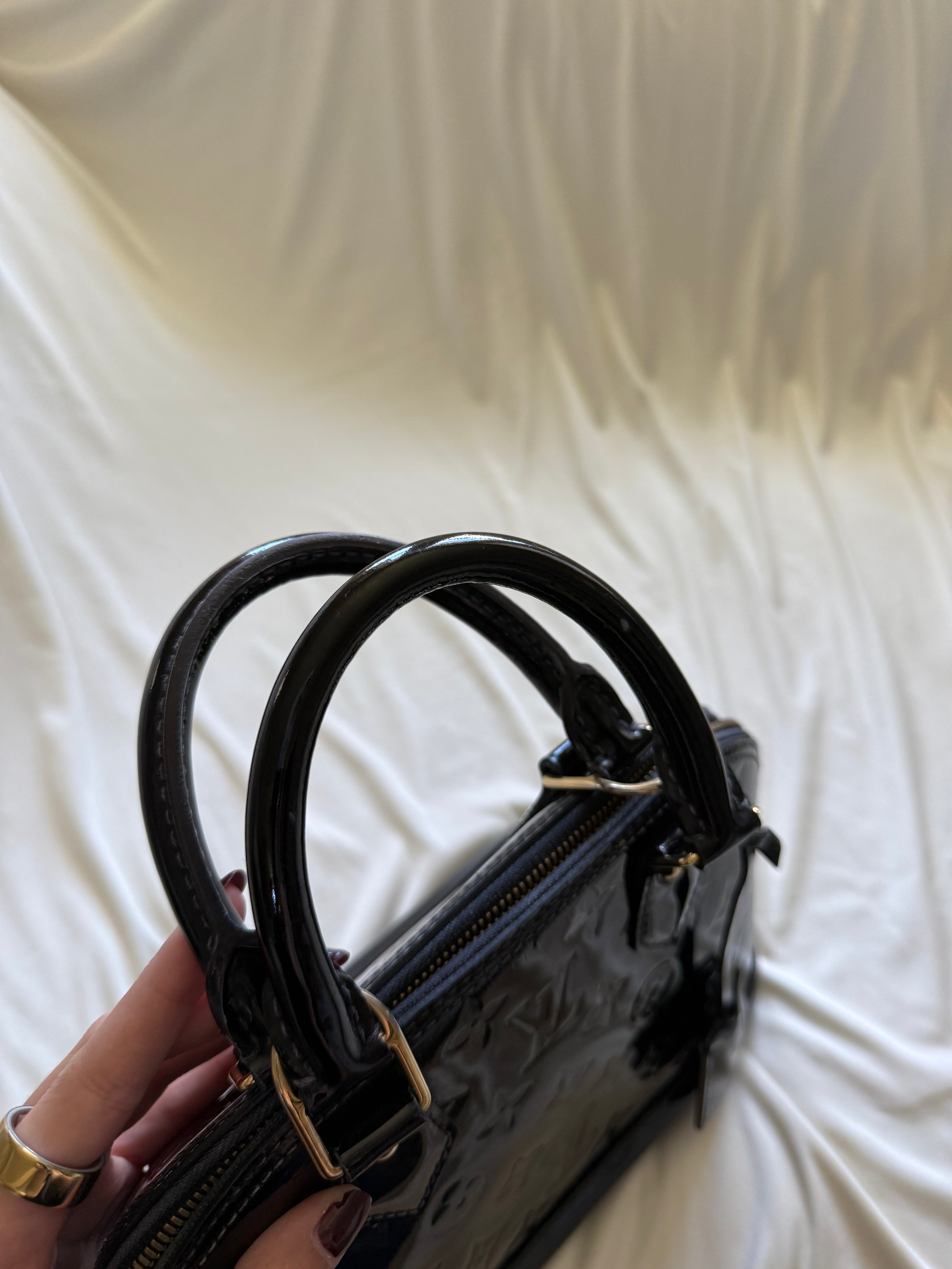 Louis Vuitton Alma BB