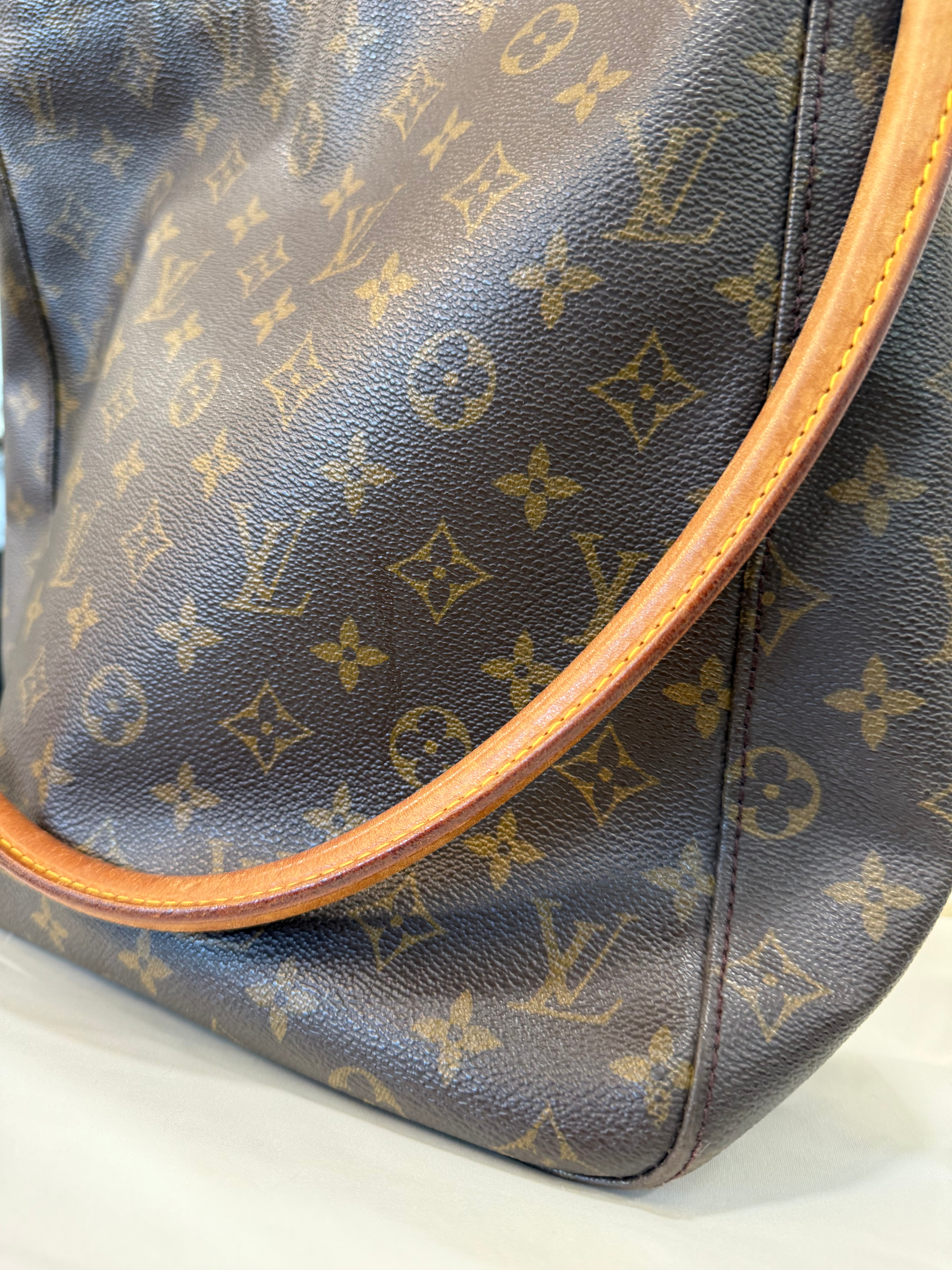 Louis Vuitton Monogram Looping GM